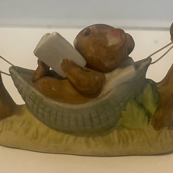 Vintage Enesco Mouse on Hammock 1975 - Picture 4 of 5